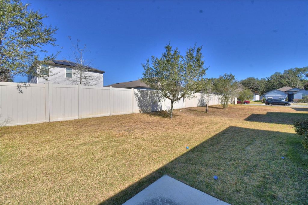 Image 6 of property listing at 3589 ROCK CREEK LANE, Kissimmee, FL 34744