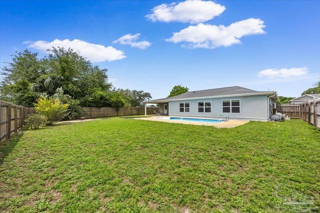 5464 Grande Lagoon Ct, Pensacola, FL 32507
