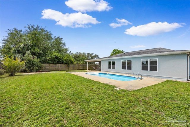 5464 Grande Lagoon Ct, Pensacola, FL 32507