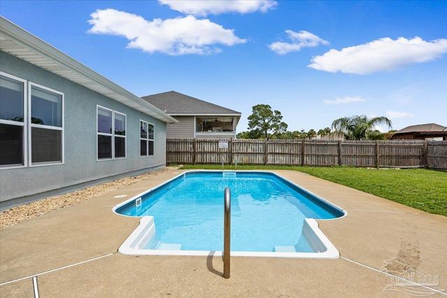 5464 Grande Lagoon Ct, Pensacola, FL 32507