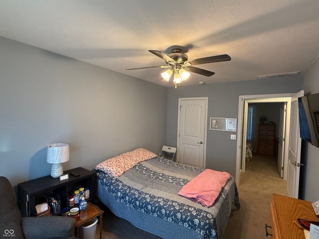 903 S Creek Drive E, Greensburg, IN 47240