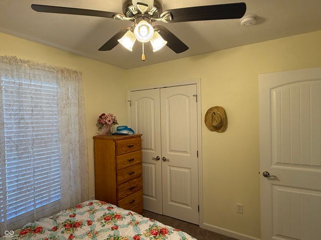 903 S Creek Drive E, Greensburg, IN 47240