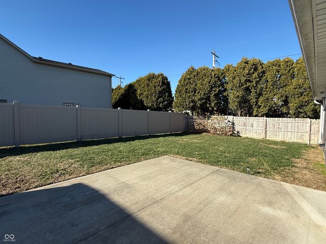 903 S Creek Drive E, Greensburg, IN 47240