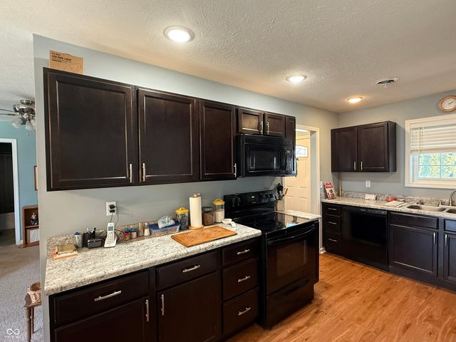 903 S Creek Drive E, Greensburg, IN 47240