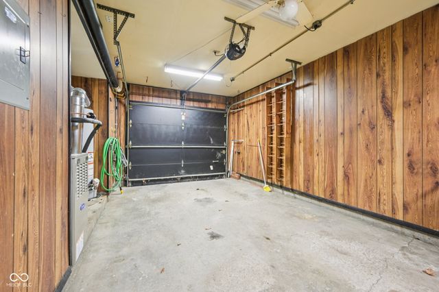 9113 Cinnebar Drive, Indianapolis, IN 46268