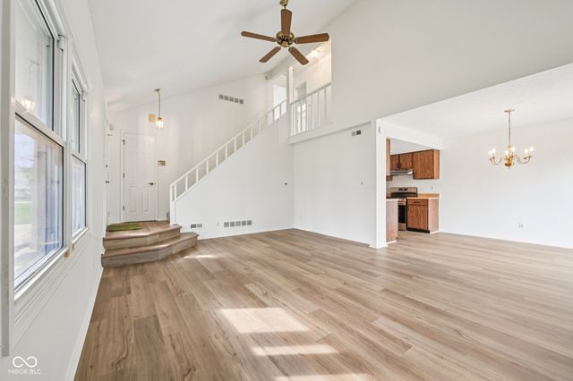 9113 Cinnebar Drive, Indianapolis, IN 46268