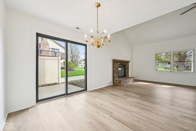 9113 Cinnebar Drive, Indianapolis, IN 46268