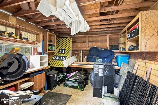 7620 Maryland Avenue, Anchorage, AK 99504