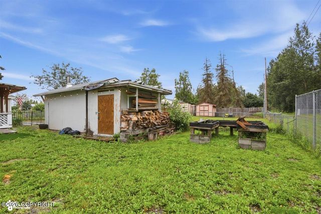 7620 Maryland Avenue, Anchorage, AK 99504