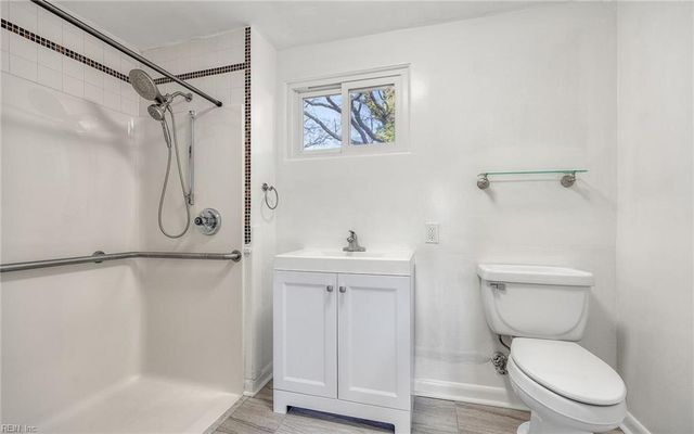 5458 Bayberry DR, Norfolk, VA 23502