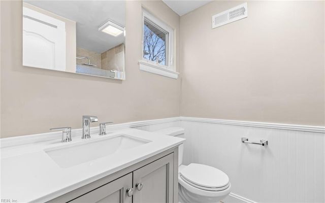 5458 Bayberry DR, Norfolk, VA 23502