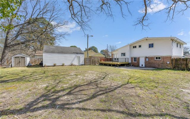 5458 Bayberry DR, Norfolk, VA 23502