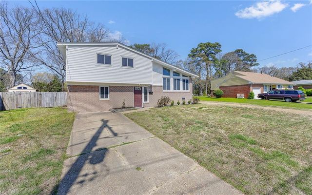 5458 Bayberry DR, Norfolk, VA 23502