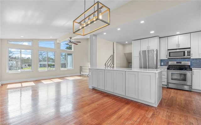 5458 Bayberry DR, Norfolk, VA 23502