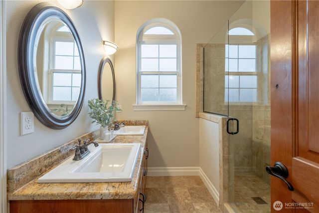 19837 47th Avenue NE, Lake Forest Park, WA 98155