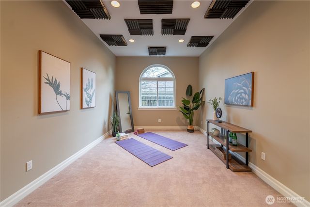 19837 47th Avenue NE, Lake Forest Park, WA 98155