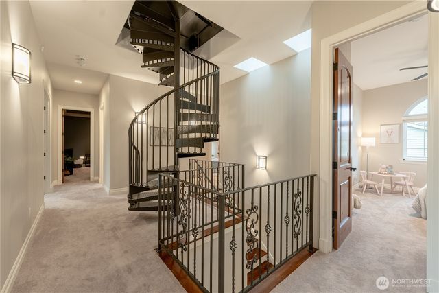 19837 47th Avenue NE, Lake Forest Park, WA 98155