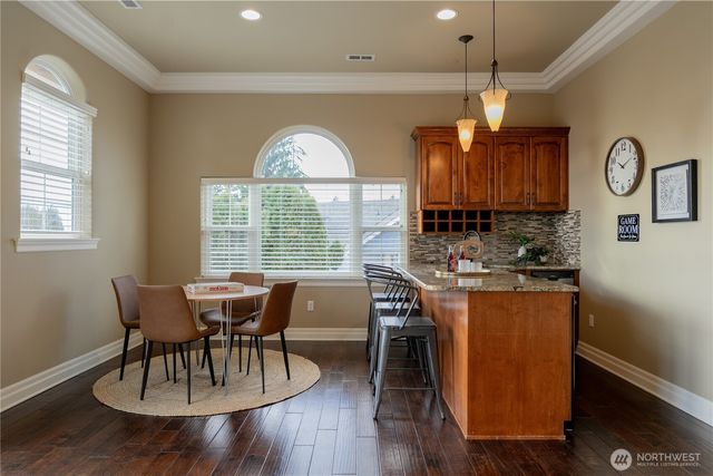 19837 47th Avenue NE, Lake Forest Park, WA 98155