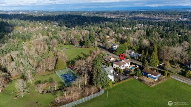 19837 47th Avenue NE, Lake Forest Park, WA 98155