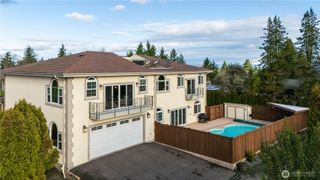 19837 47th Avenue NE, Lake Forest Park, WA 98155