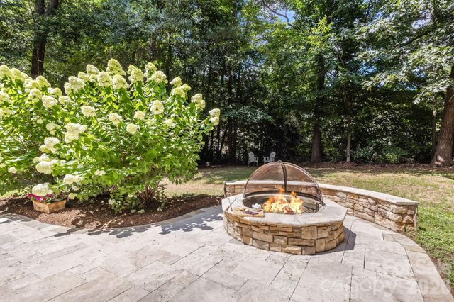 7967 Glen Abbey Circle, Stanley, NC 28164