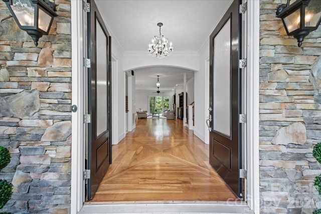 7967 Glen Abbey Circle, Stanley, NC 28164