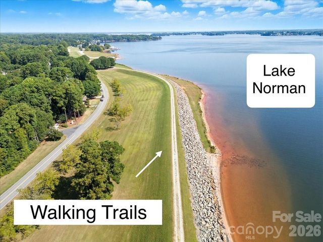 7967 Glen Abbey Circle, Stanley, NC 28164