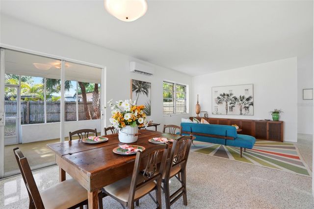 1190 79TH AVENUE N, St Petersburg, FL 33702