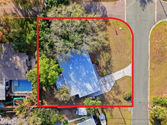 1190 79TH AVENUE N, St Petersburg, FL 33702