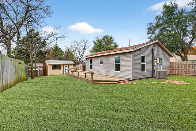 1710 W Crawford Street, Denison, TX 75020