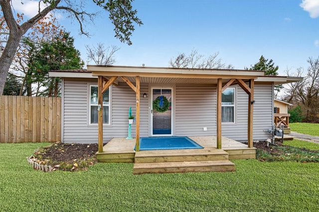 1710 W Crawford Street, Denison, TX 75020