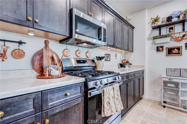 17160 Gray Pine Place, San Bernardino, CA 92407