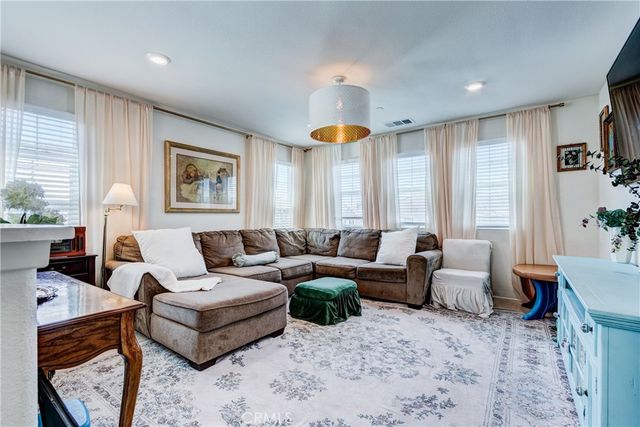 17160 Gray Pine Place, San Bernardino, CA 92407