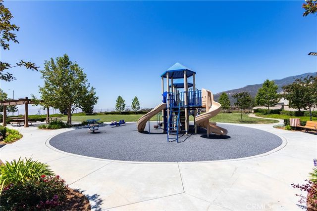 17160 Gray Pine Place, San Bernardino, CA 92407