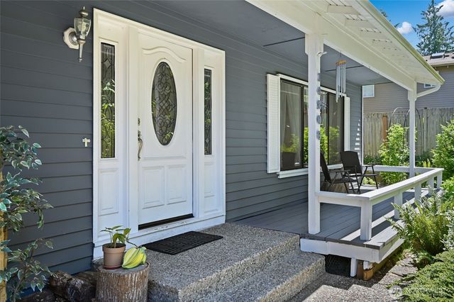 14208 93rd Avenue NE, Kirkland, WA 98034