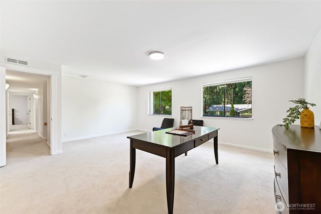 14208 93rd Avenue NE, Kirkland, WA 98034