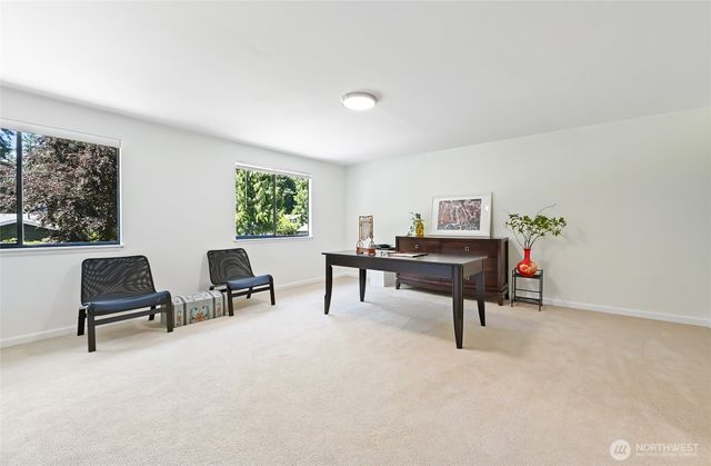 14208 93rd Avenue NE, Kirkland, WA 98034