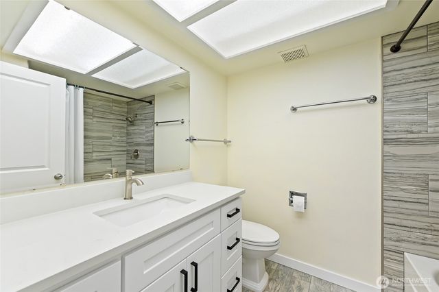 14208 93rd Avenue NE, Kirkland, WA 98034