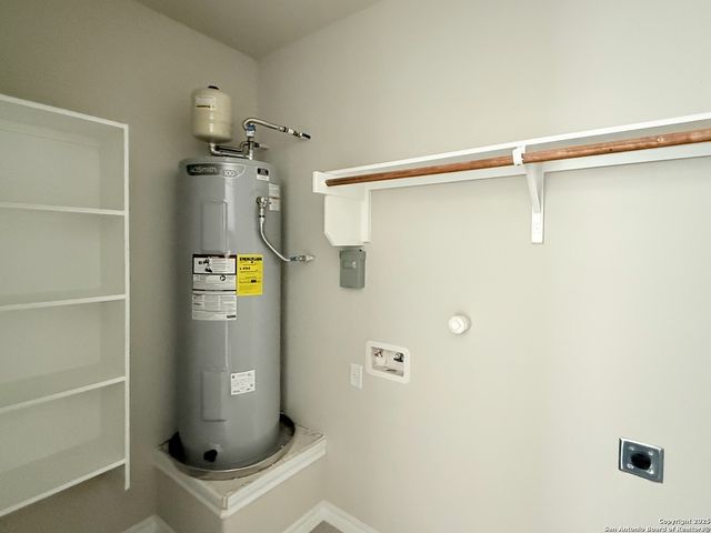 411 Moselle, San Antonio, TX 78237