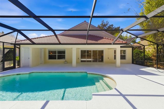 7631 DESERT INN WAY, Lakewood Ranch, FL 34202