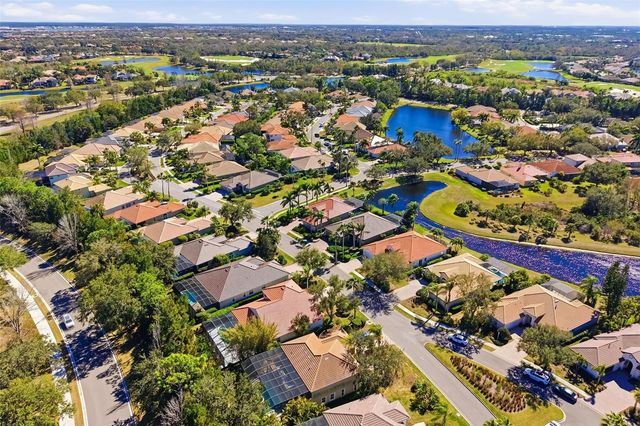 7631 DESERT INN WAY, Lakewood Ranch, FL 34202