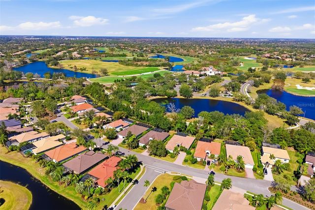 7631 DESERT INN WAY, Lakewood Ranch, FL 34202