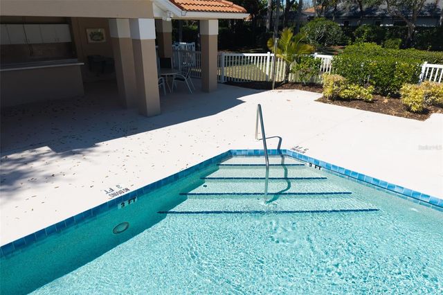 7631 DESERT INN WAY, Lakewood Ranch, FL 34202