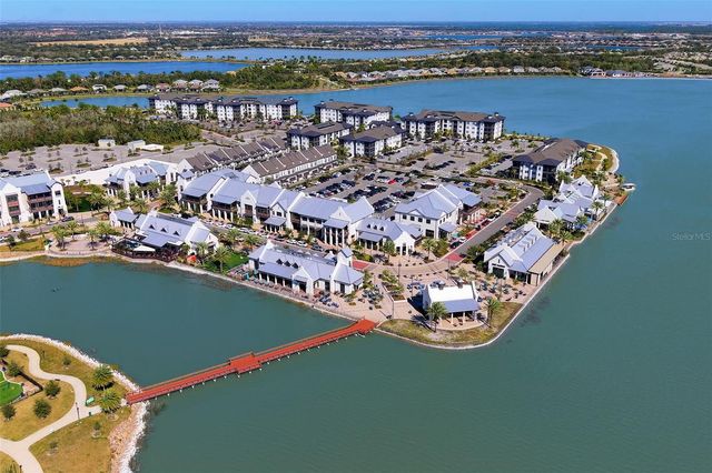 7631 DESERT INN WAY, Lakewood Ranch, FL 34202