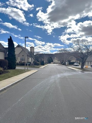 15 Abel Xing, Norwich, CT 06360