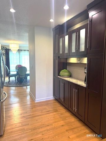 15 Abel Xing, Norwich, CT 06360