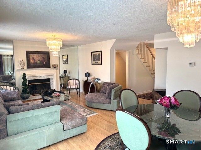 15 Abel Xing, Norwich, CT 06360