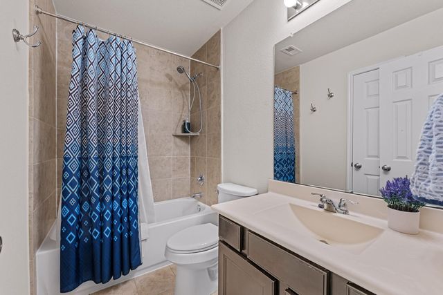 6502 Wilshire Lakes, Houston, TX 77040