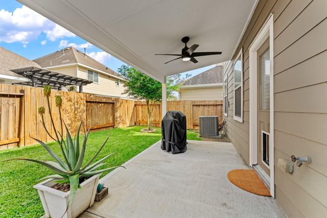 6502 Wilshire Lakes, Houston, TX 77040