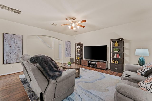 6502 Wilshire Lakes, Houston, TX 77040